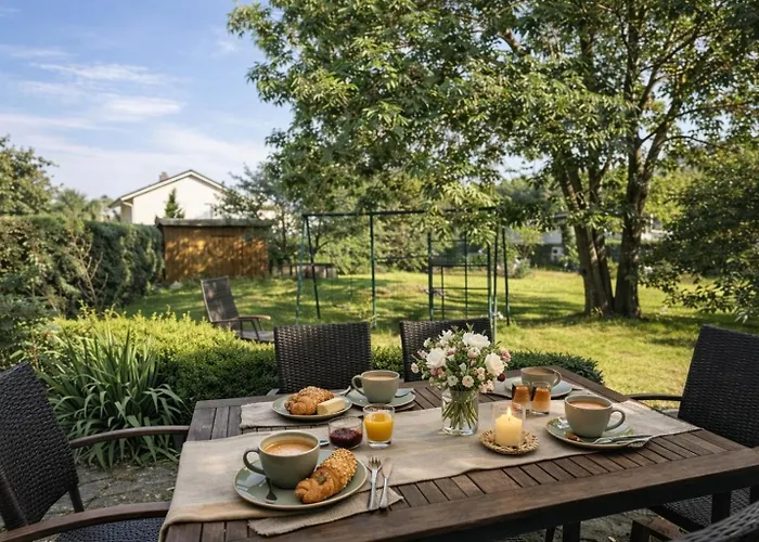 Historisches Mit Grossem Garten Und Terrasse *